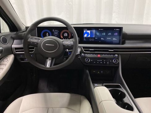 New 2026 Hyundai Sonata SEL image 5