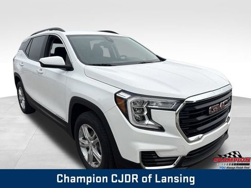 Used 2023 GMC Terrain SLE w/ Driver Convenience Package AWD/4WD image 10