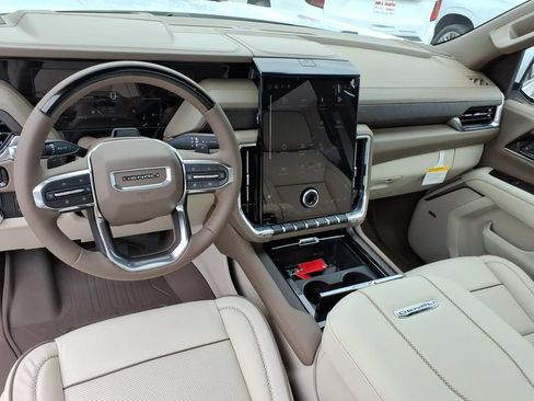New 2026 GMC Yukon Denali w/ Advanced Technology Package AWD/4WD image 18