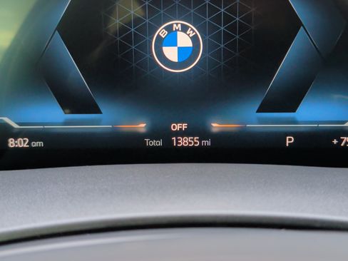 Used 2024 BMW X5 xDrive40i w/ M Sport Package AWD/4WD image 15