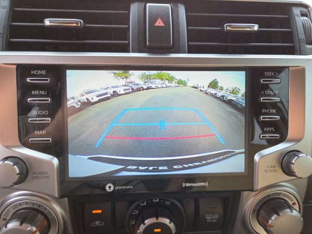 Used 2023 Toyota 4Runner SR5 AWD/4WD image 29