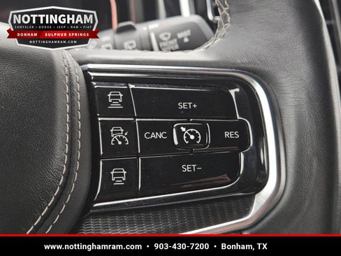 Used 2024 Jeep Grand Wagoneer L Series II w/ Quick Order Packagew 28T AWD/4WD image 20