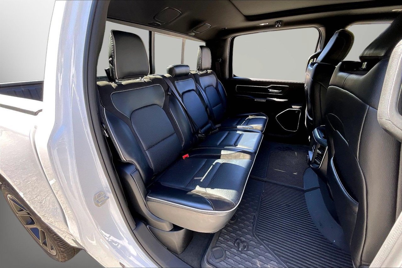 Certified 2024 RAM 1500 Laramie AWD/4WD image 25