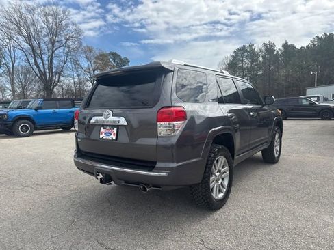 Used 2010 Toyota 4Runner 4WD image 17
