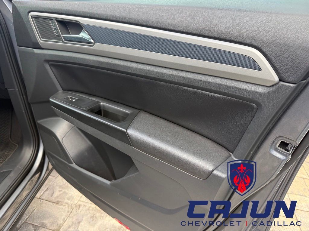 Used 2021 Volkswagen Atlas SE FWD image 31
