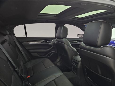 Used 2021 Cadillac CT5 V w/ Premium Package image 17