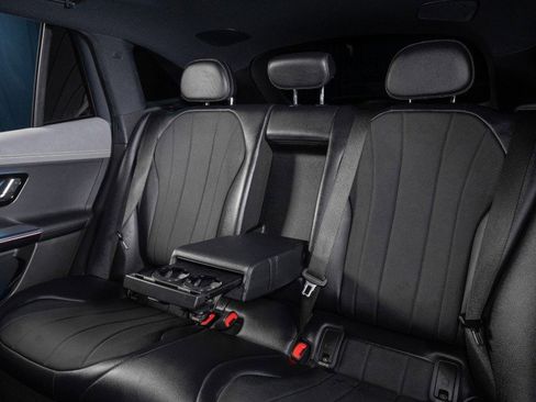 New 2026 Mercedes-Benz EQE 320+ SUV image 29