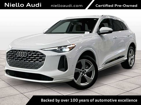 Certified 2025 Audi Q5 Premium Plus w/ Premium Plus image 1