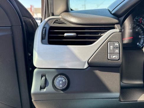 Used 2018 GMC Yukon SLT w/ Open Road Package image 29