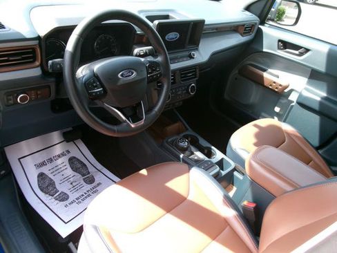 Used 2023 Ford Maverick Lariat w/ Lariat Luxury Package FWD image 5