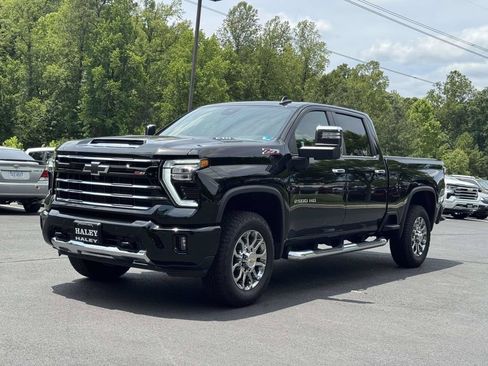 Used 2026 Chevrolet Silverado 2500 LT w/ Z71 Chrome Sport Edition AWD/4WD image 26