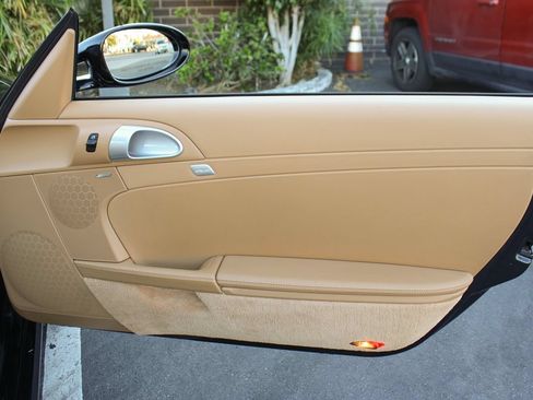 Used 2007 Porsche Cayman S RWD image 33