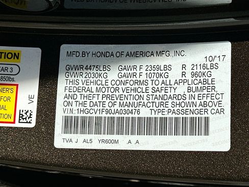 Used 2018 Honda Accord Touring image 12