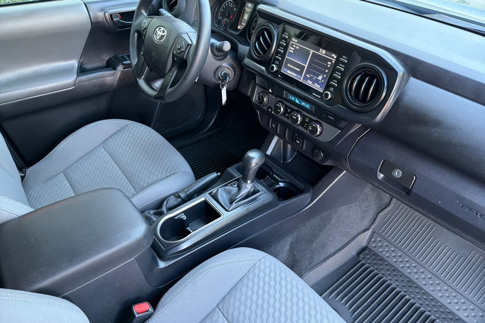 Used 2022 Toyota Tacoma SR AWD/4WD image 15