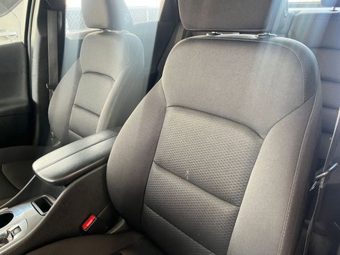 Used 2024 Chevrolet Malibu LT image 36