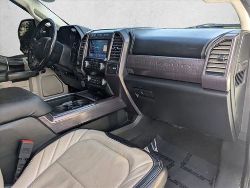 Used 2021 Ford F250 Limited image 19