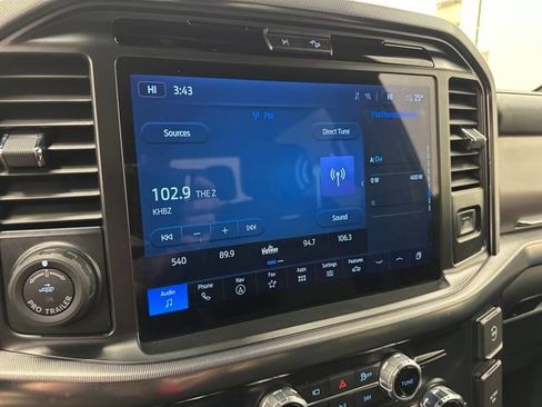 Certified 2025 Ford F150 Platinum w/ FX4 Off-Road Package image 29