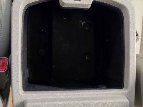 Used 2008 GMC Yukon XL SLT w/ SLT Preferred Equipment Group AWD/4WD image 21
