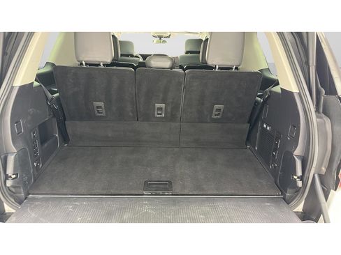 Used 2025 Ford Expedition Active AWD/4WD image 25