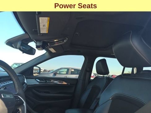 Used 2023 Jeep Grand Cherokee Altitude AWD/4WD image 13