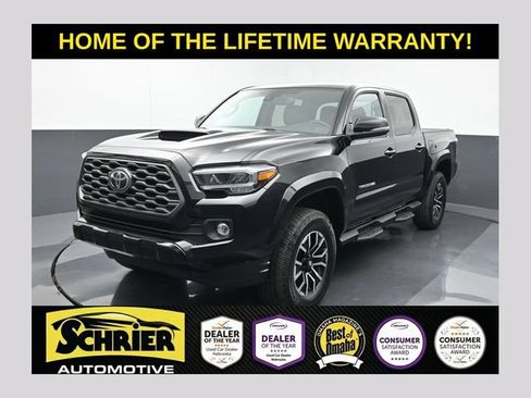 Used 2021 Toyota Tacoma TRD Sport w/ TRD Premium Sport Package AWD/4WD image 1