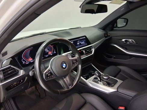 Used 2020 BMW 330i Sedan w/ Convenience Package image 2