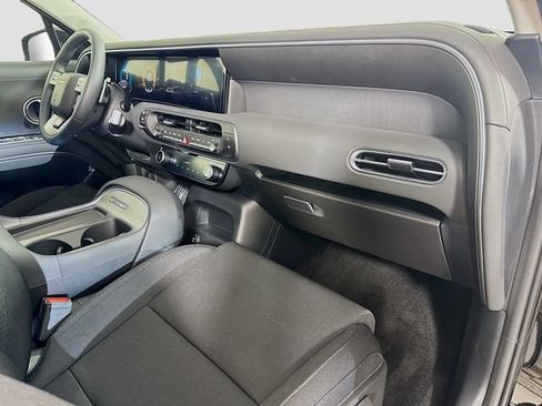 Certified 2026 Hyundai Palisade SE FWD image 30