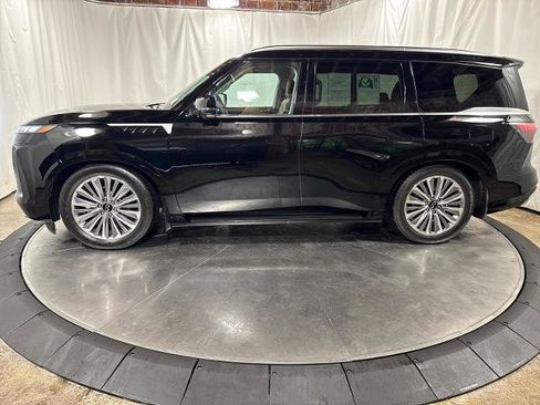 Certified 2025 INFINITI QX80 Luxe AWD/4WD image 6