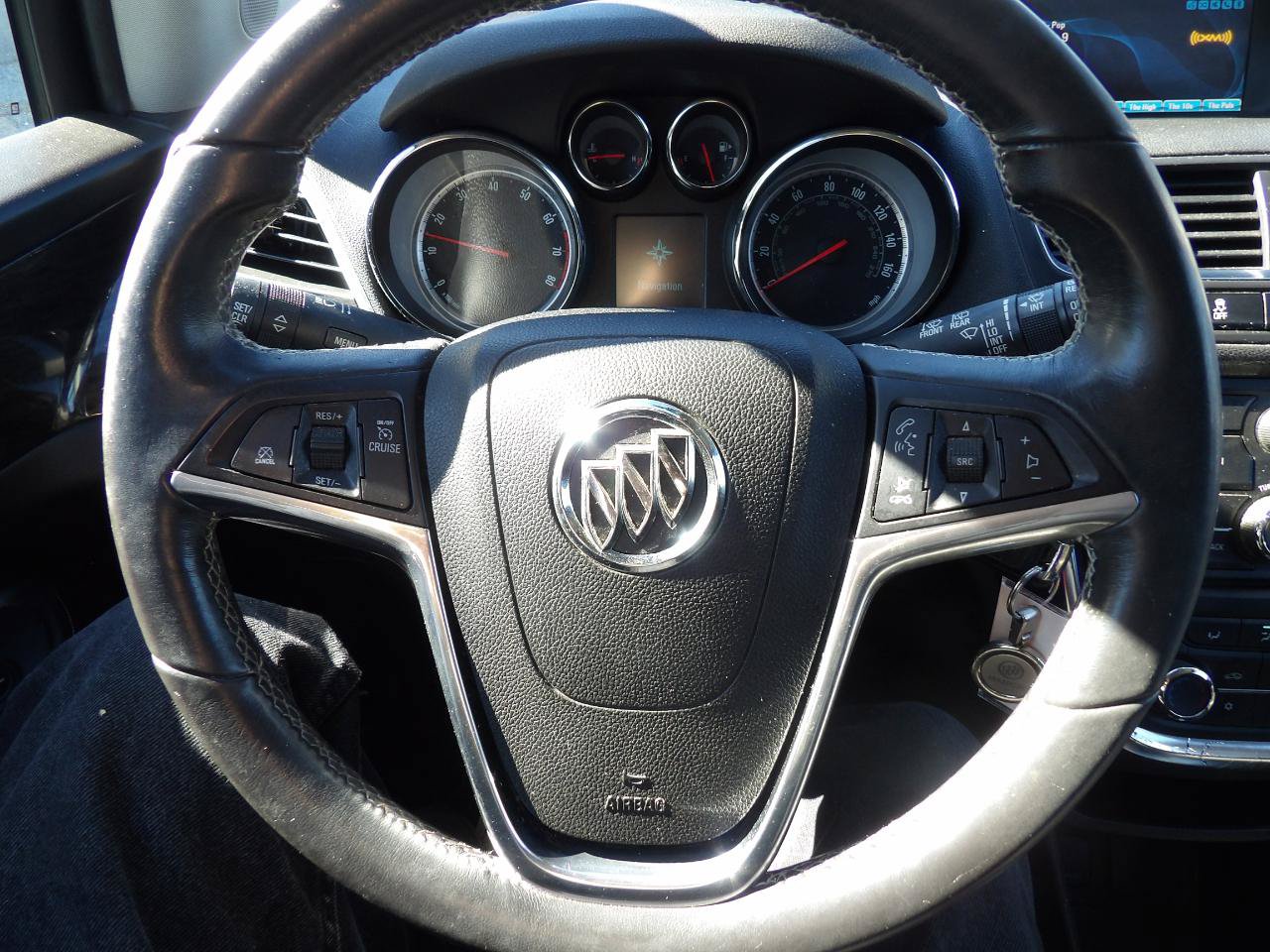 Used 2015 Buick Encore FWD image 12