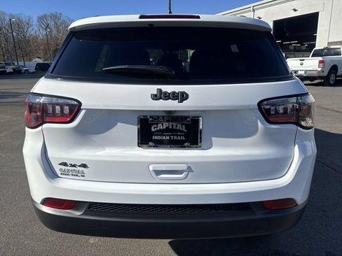 New 2026 Jeep Compass Latitude AWD/4WD image 12