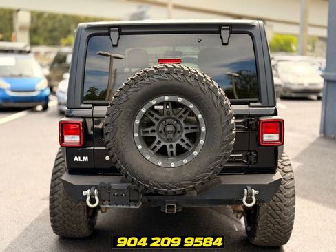 Used 2018 Jeep Wrangler Unlimited Sport S AWD/4WD image 4