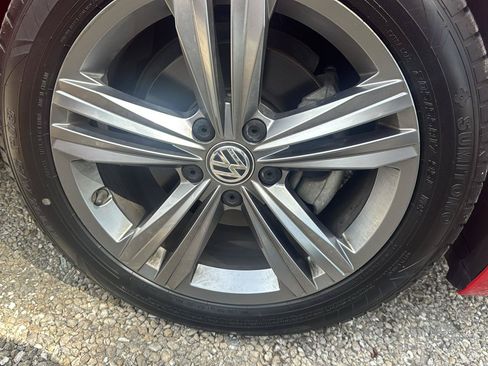 Used 2019 Volkswagen Jetta R-Line FWD image 19