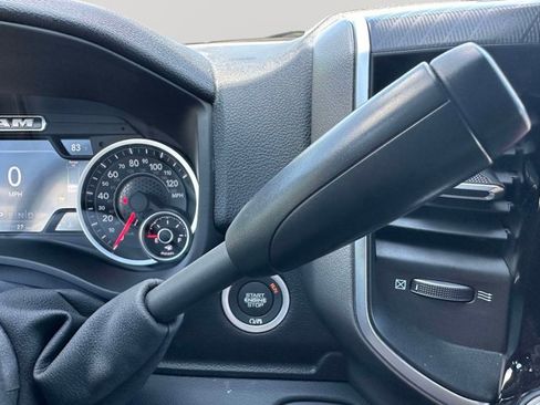 New 2026 RAM 3500 Big Horn AWD/4WD image 11