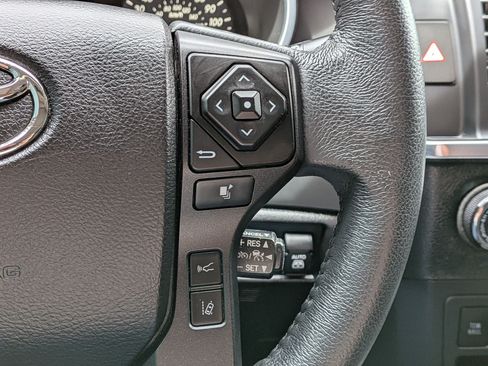 Used 2022 Toyota Sequoia TRD Pro AWD/4WD image 16