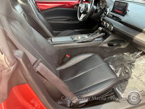 Used 2021 MAZDA MX-5 Miata RF Grand Touring image 13