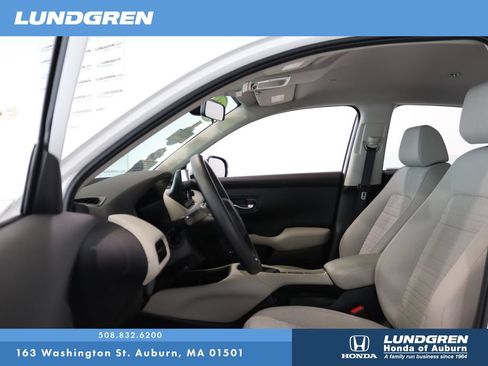 Used 2024 Honda HR-V LX image 12