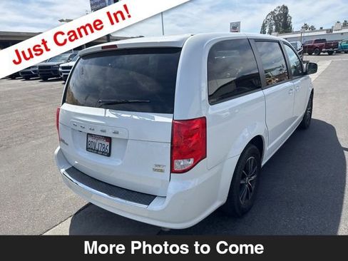 Used 2018 Dodge Grand Caravan GT FWD image 6