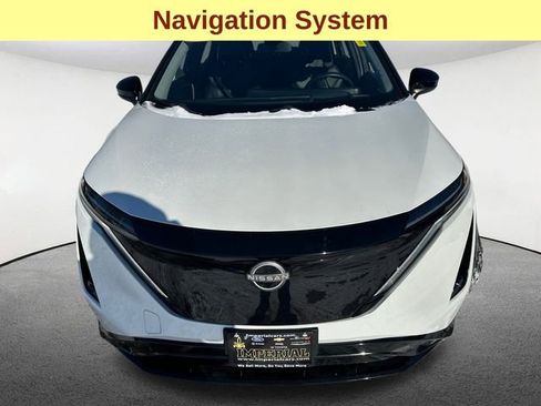 Used 2023 Nissan Ariya AWD image 4