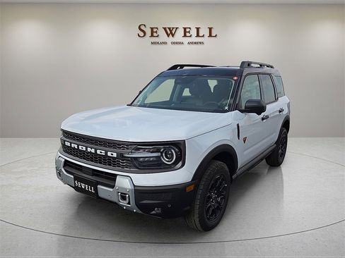 New 2025 Ford Bronco Sport Badlands image 1