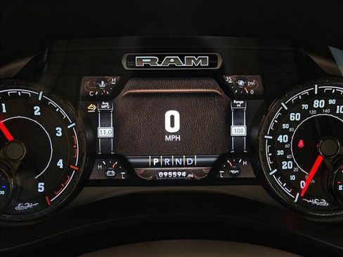 Used 2019 RAM 3500 Limited image 14