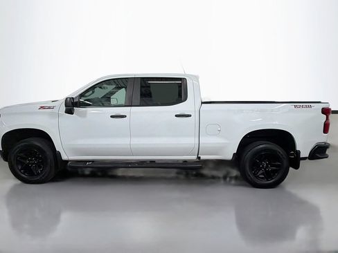 Used 2019 Chevrolet Silverado 1500 Custom Trail Boss w/ Custom Convenience Package AWD/4WD image 6
