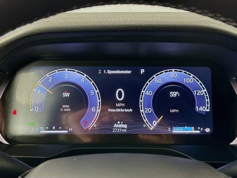 Used 2025 Jeep Grand Cherokee Limited image 12