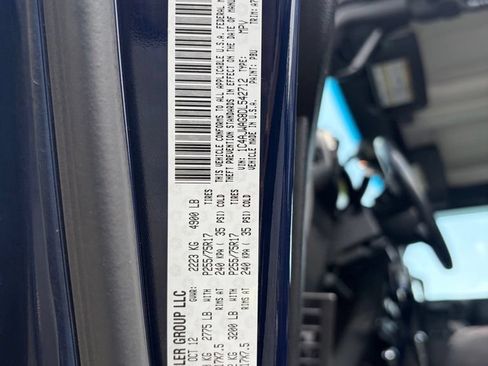 Used 2013 Jeep Wrangler Sport AWD/4WD image 27