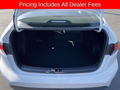 Used 2024 Toyota Corolla LE FWD image 13