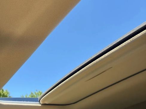 Used 2017 Toyota Highlander XLE AWD/4WD image 23