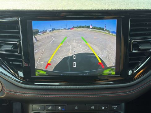 Used 2025 Dodge Durango R/T AWD/4WD image 21