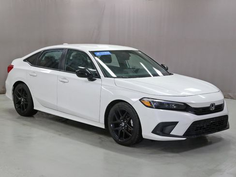 Certified 2023 Honda Civic Sport image 1