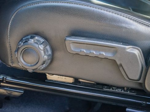 Used 2023 Jeep Wrangler Sahara w/ Safety Group image 19