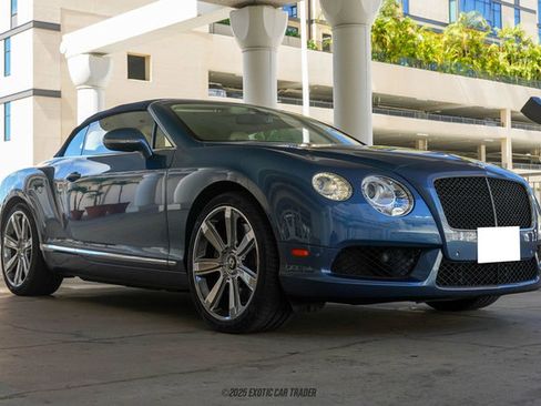 Used 2014 Bentley Continental GT image 16