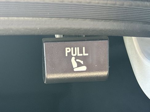 New 2026 Hyundai Elantra Sport image 32